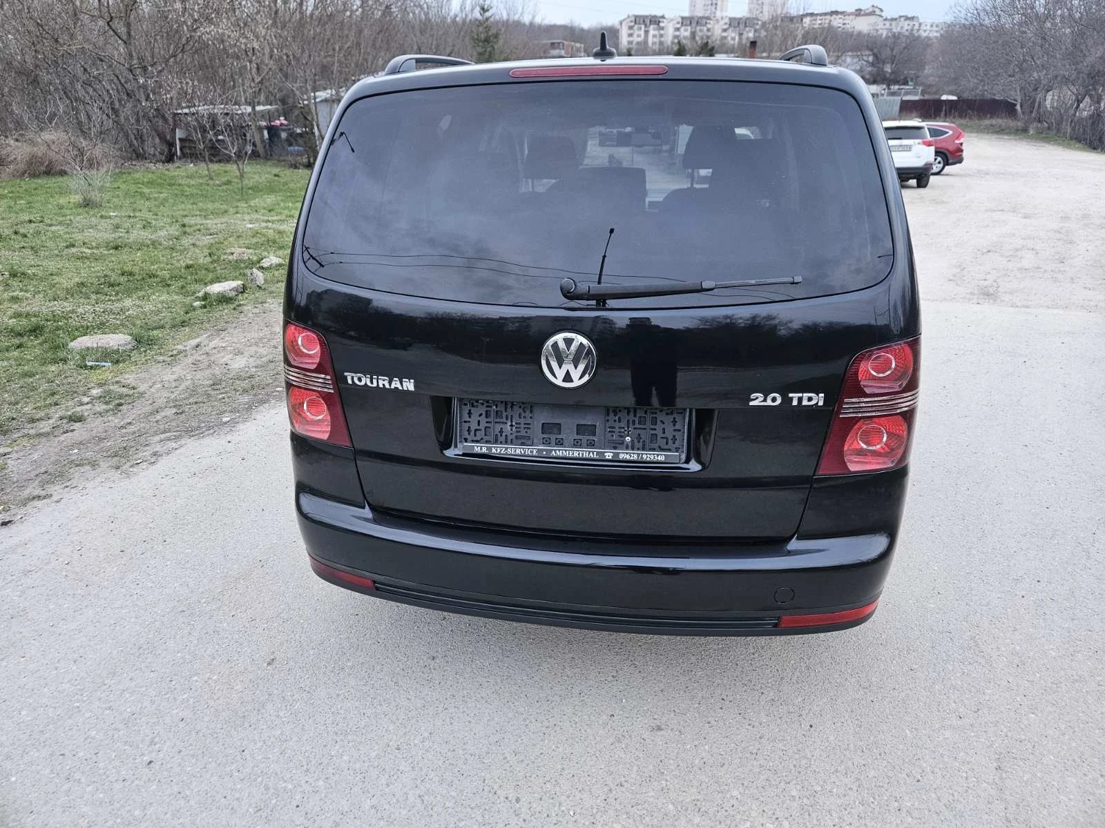VW Touran, снимка 6 - Автомобили и джипове - 53929088