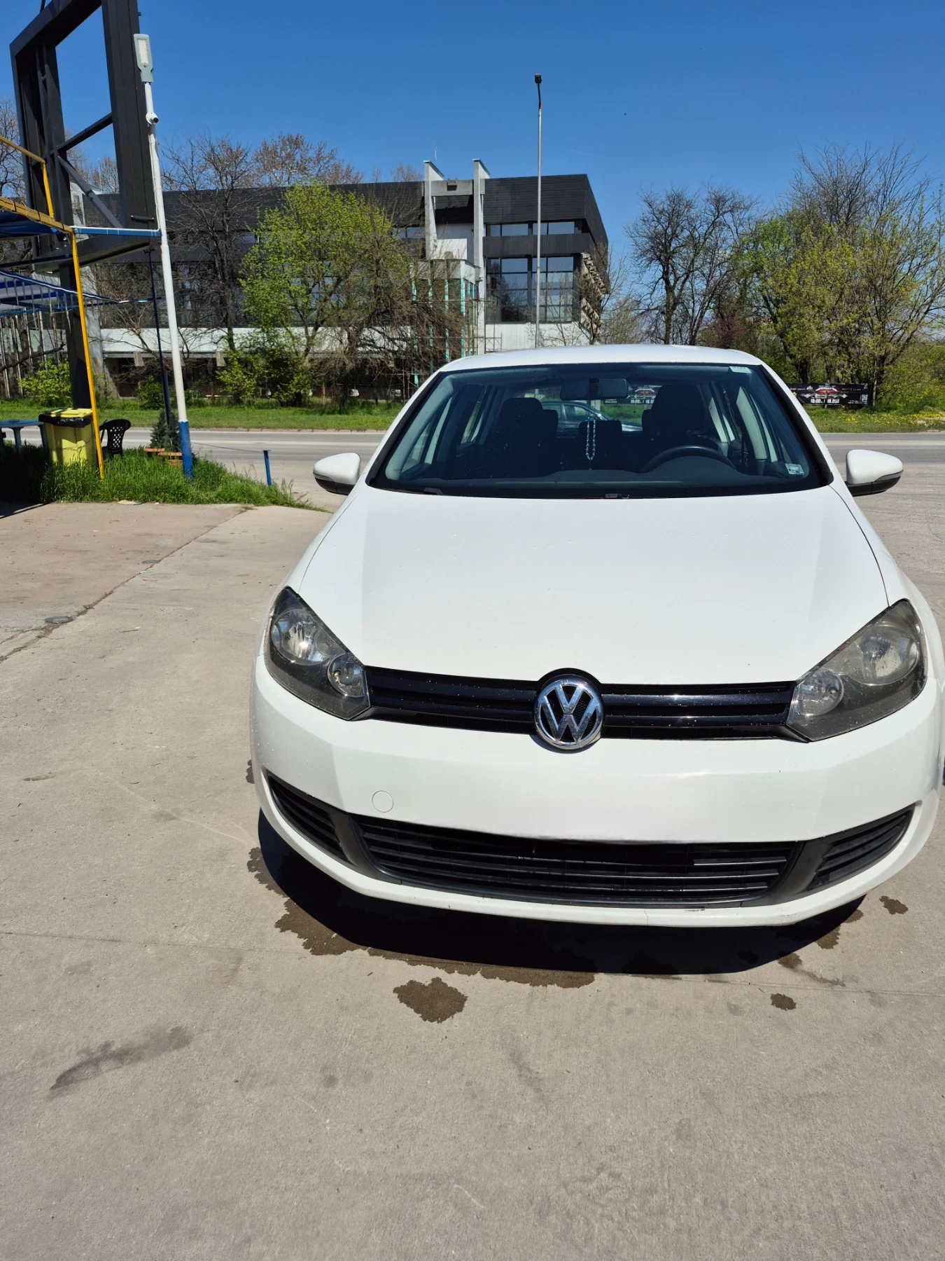 VW Golf 1.6 tdi, снимка 12 - Автомобили и джипове - 54173185