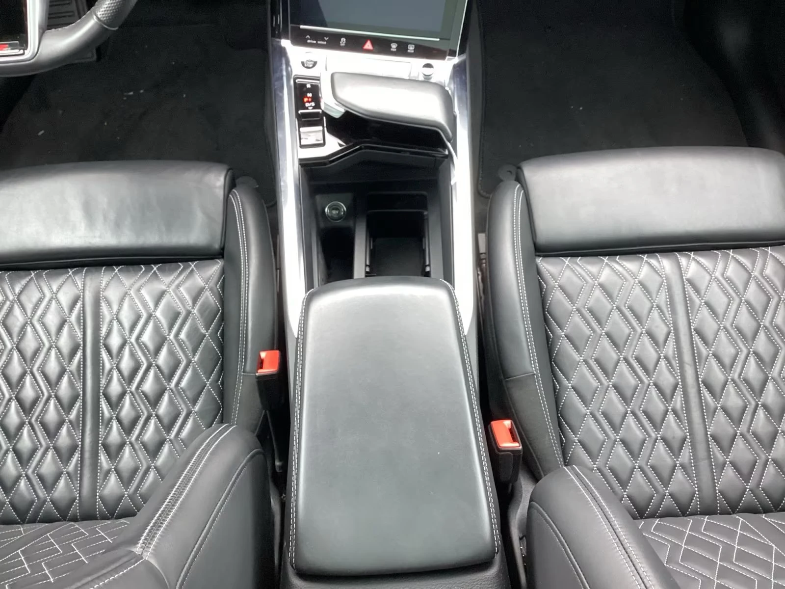 Audi E-Tron SB 55/408HP/S-LINE 2X/MATRIX/СЕРТИФИКАТ/NAVI/193h, снимка 9 - Автомобили и джипове - 54220981