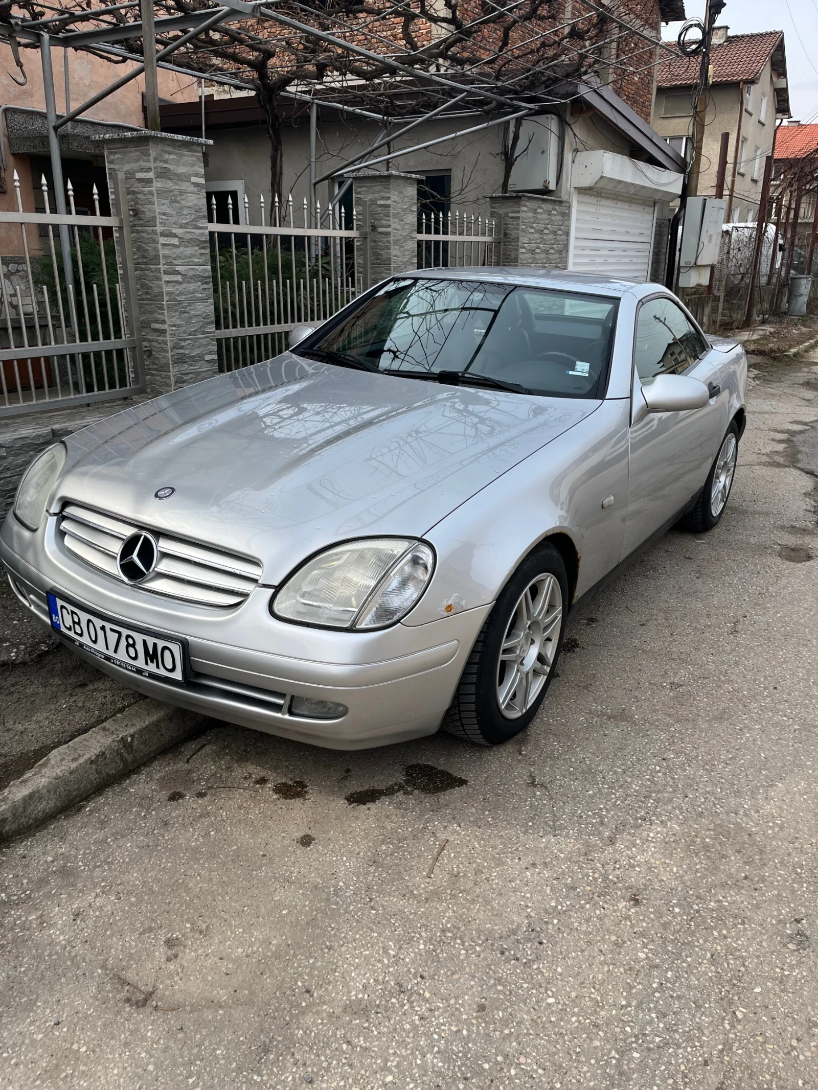 Mercedes-Benz SLK, снимка 2 - Автомобили и джипове - 54360397