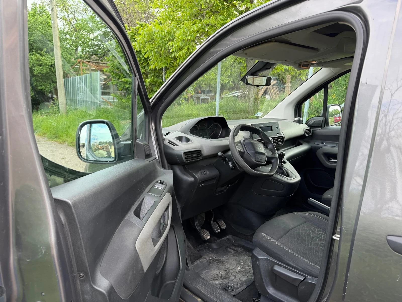 Peugeot Rifter, снимка 9 - Автомобили и джипове - 54655194