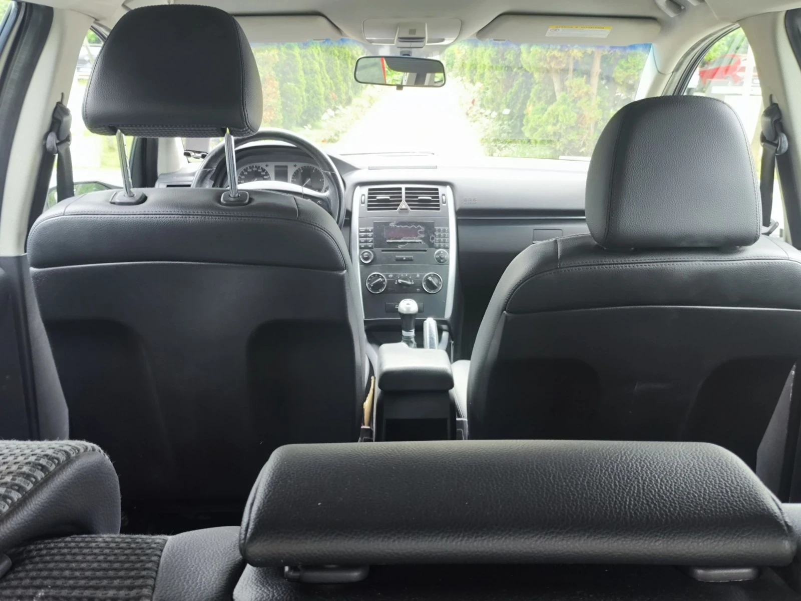 Mercedes-Benz B 180, снимка 3 - Автомобили и джипове - 54886201