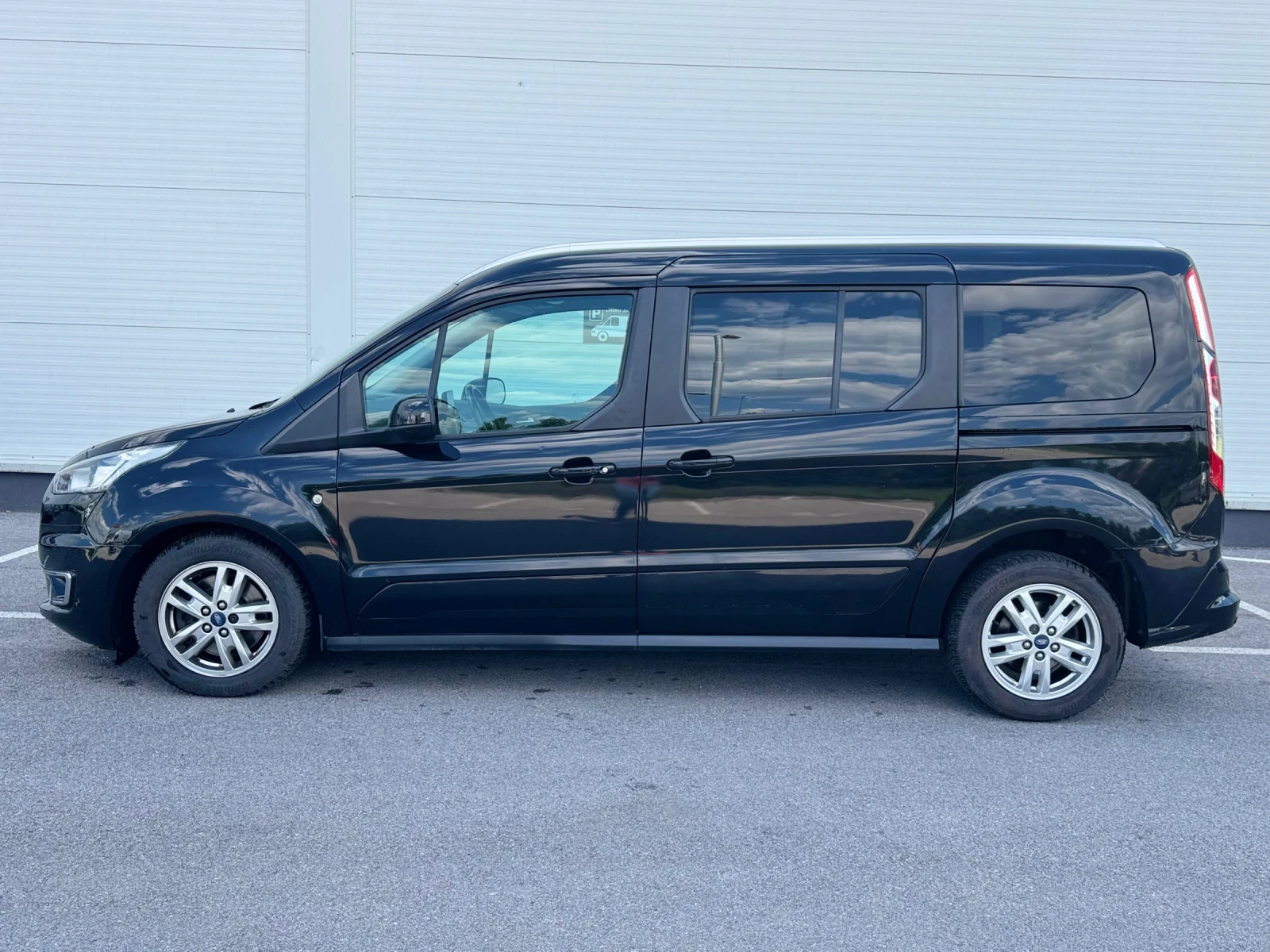 Ford Tourneo Connect 6+ 1, снимка 2 - Автомобили и джипове - 54976161