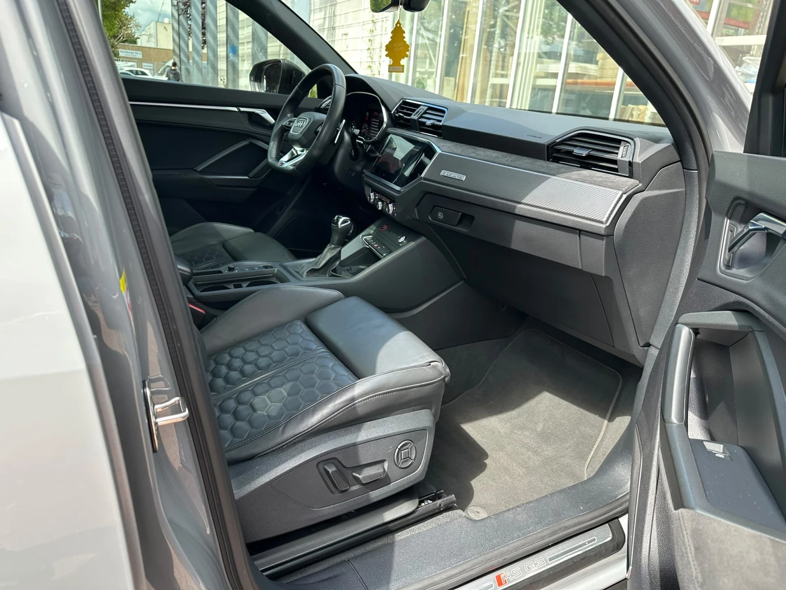 Audi RSQ3 Ceramic* Pano* S-Line | Mobile.bg � ����������� 4
