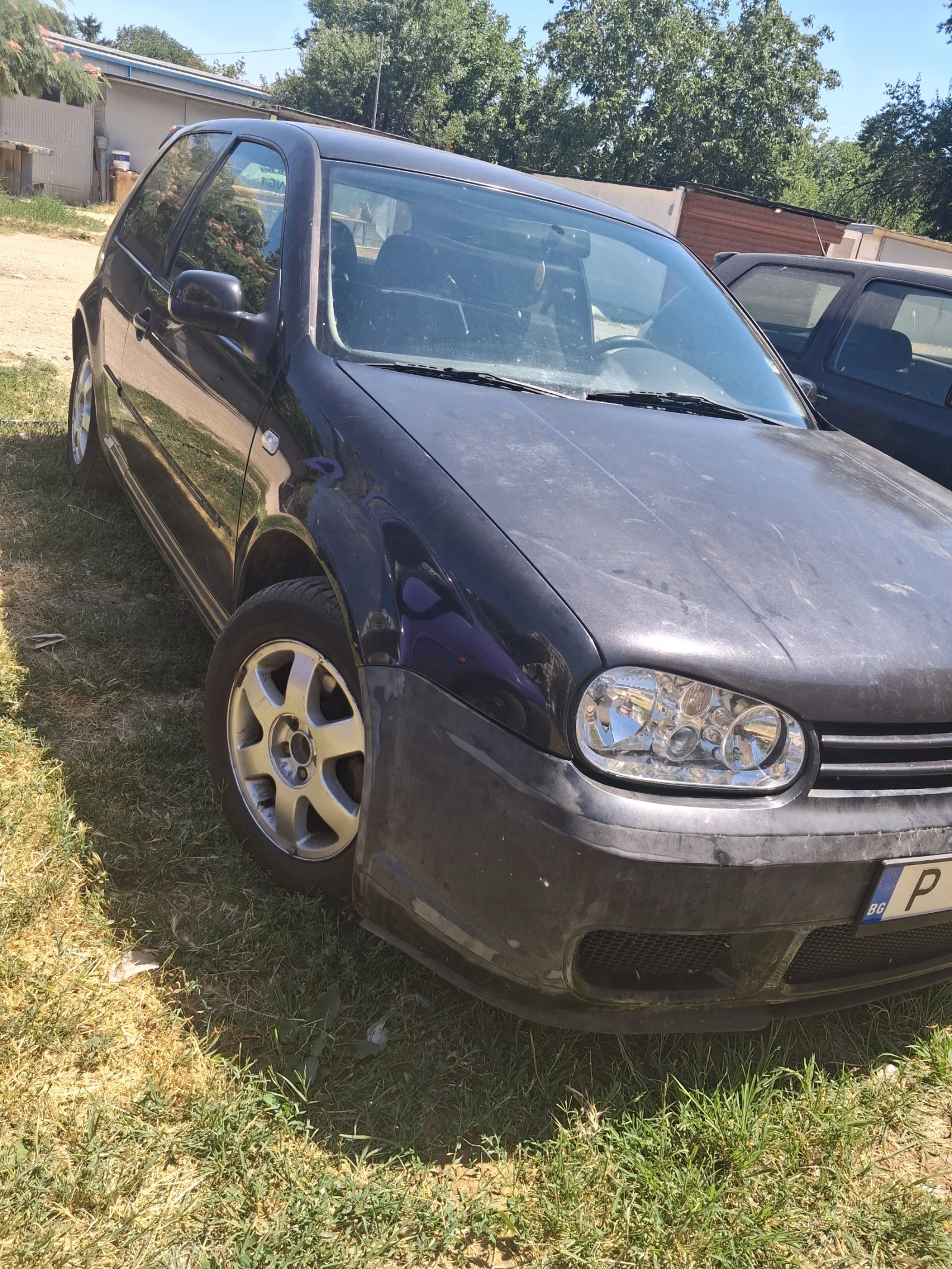 VW Golf 2100