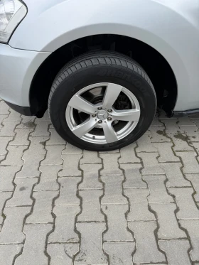Mercedes-Benz ML 280 3.0 190 7G РЕГИСТРИРАН И ОБСЛУЖЕН , снимка 3