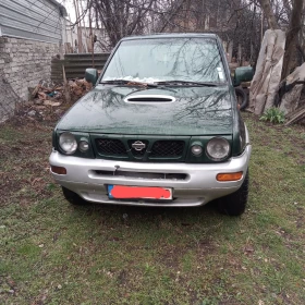  Nissan Terrano