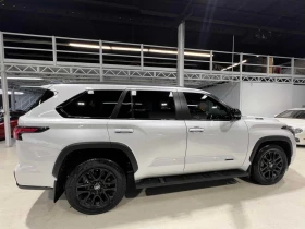 Toyota Sequoia * Limited 4WD * CARFAX/NAVI/DIS/PANO/2026, снимка 3