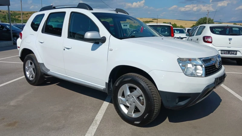 Dacia Duster 1.6, снимка 3 - Автомобили и джипове - 50854326