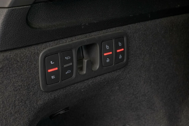 Audi Q7 50TDI/Sline/Камера/Virtual/6+ 1/Quattro, снимка 12 - Автомобили и джипове - 51231969