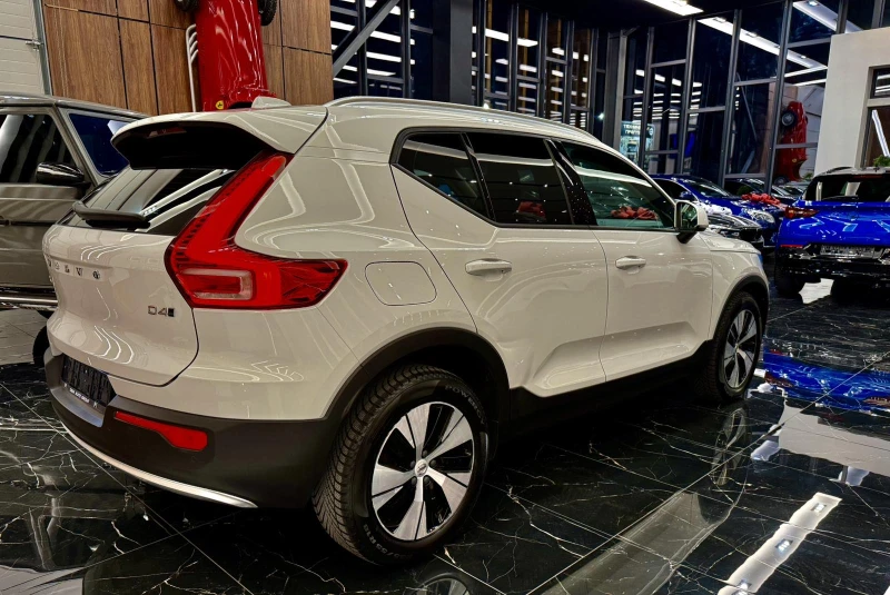 Volvo XC40 AWD 190 кс, снимка 6 - Автомобили и джипове - 52121929
