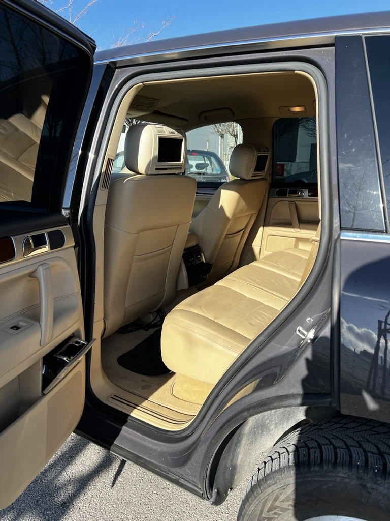 VW Touareg, снимка 5 - Автомобили и джипове - 53617251