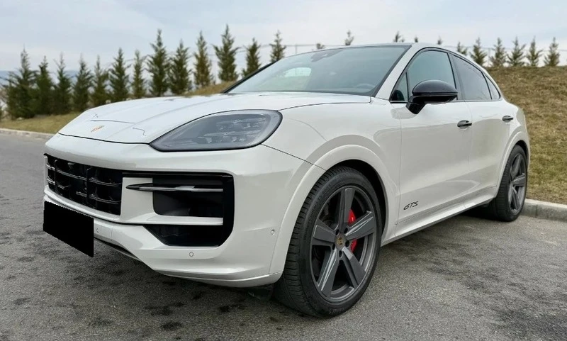 Porsche Cayenne Coupe GTS 