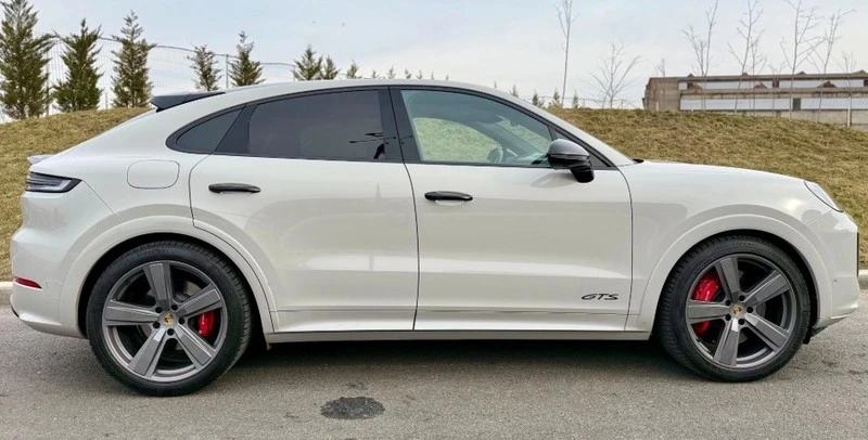 Porsche Cayenne Coupe GTS , снимка 4 - Автомобили и джипове - 54244839