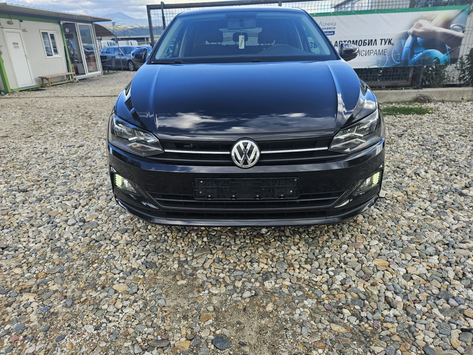 VW Polo  1.6Tdi euro6 - изображение 3