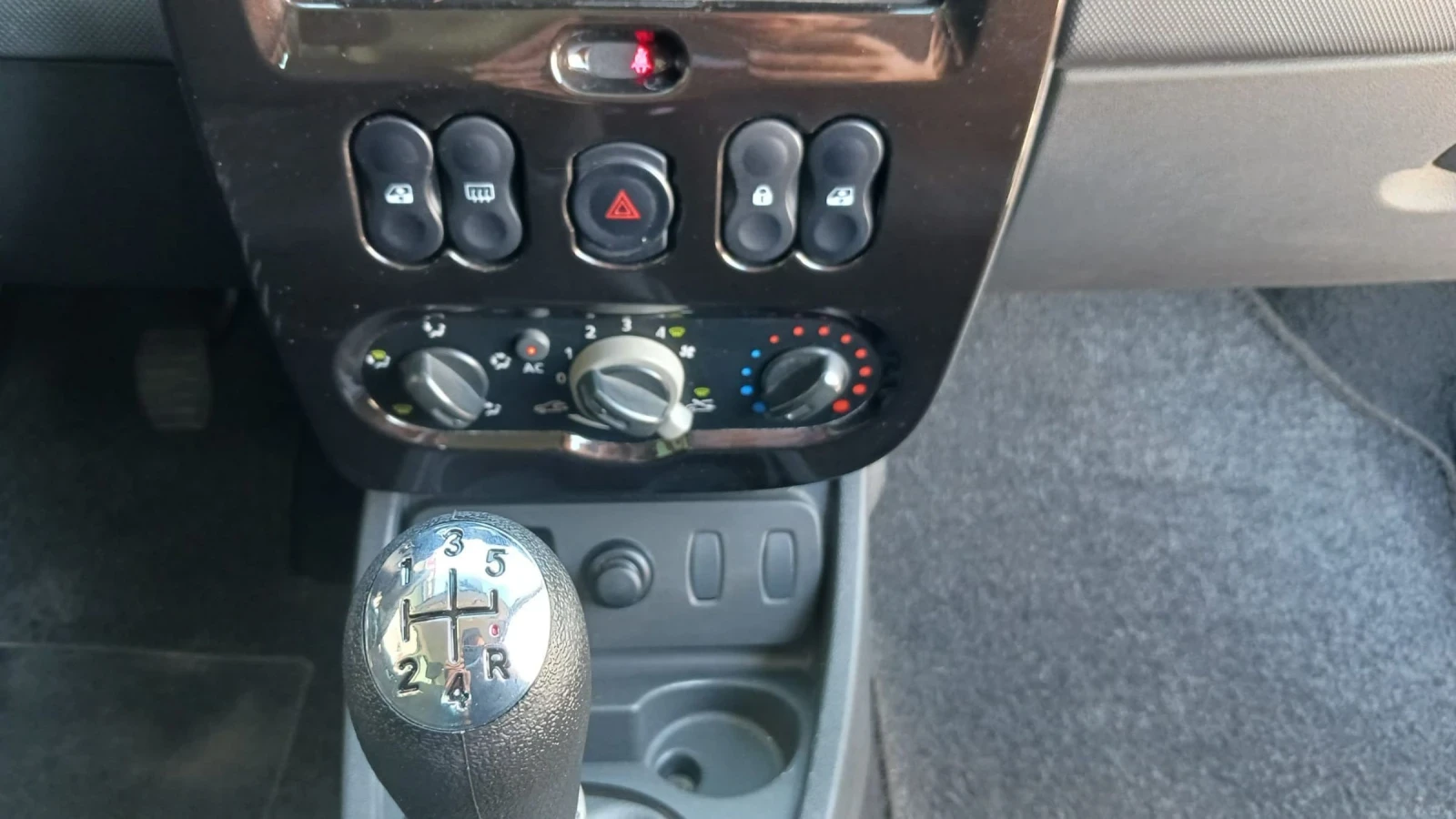 Dacia Duster 1.6 | Mobile.bg   12