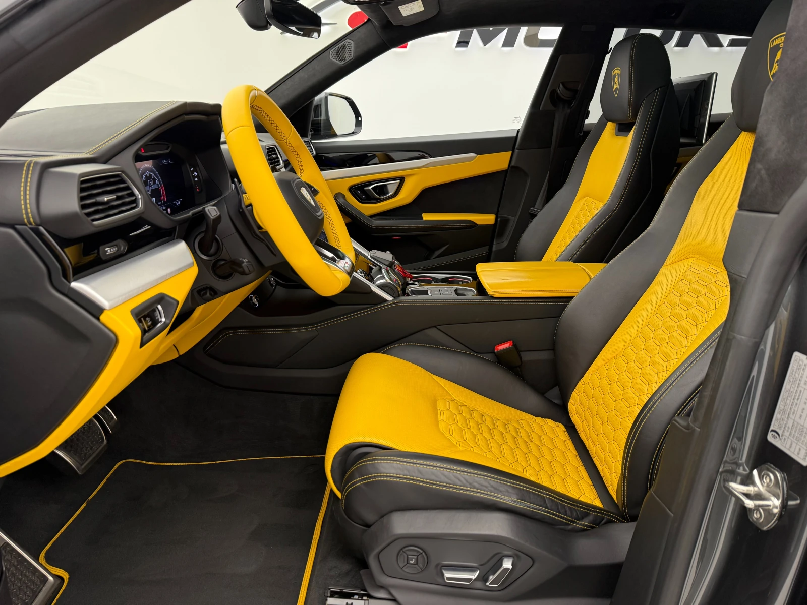 Lamborghini Urus | Mobile.bg   15