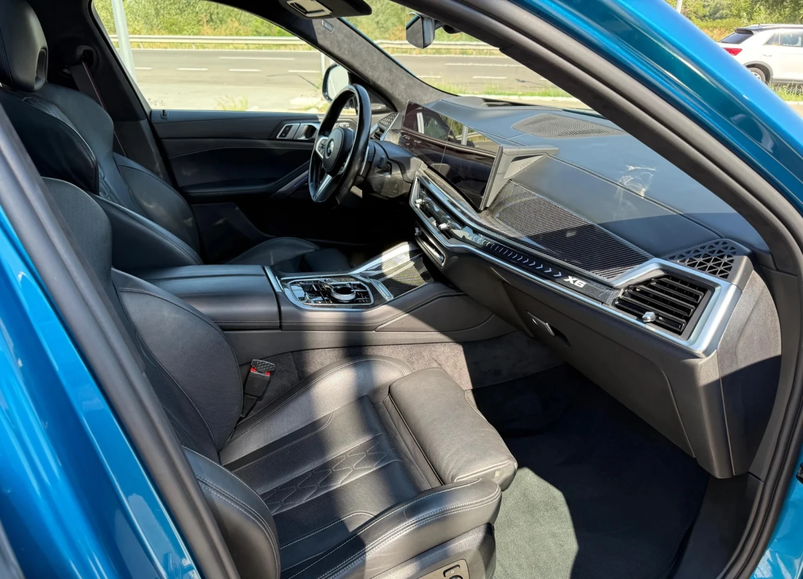 BMW X6 xDrive30d - изображение 8