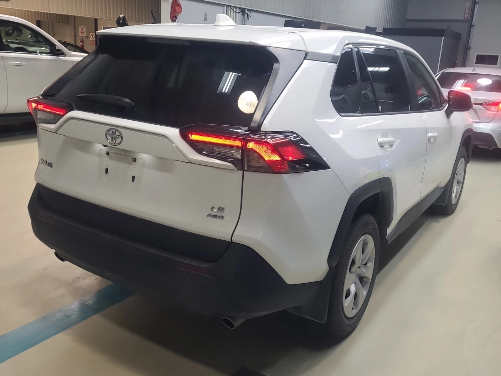 Toyota Rav4 * * CARFAX * *   * *  | Mobile.bg   3