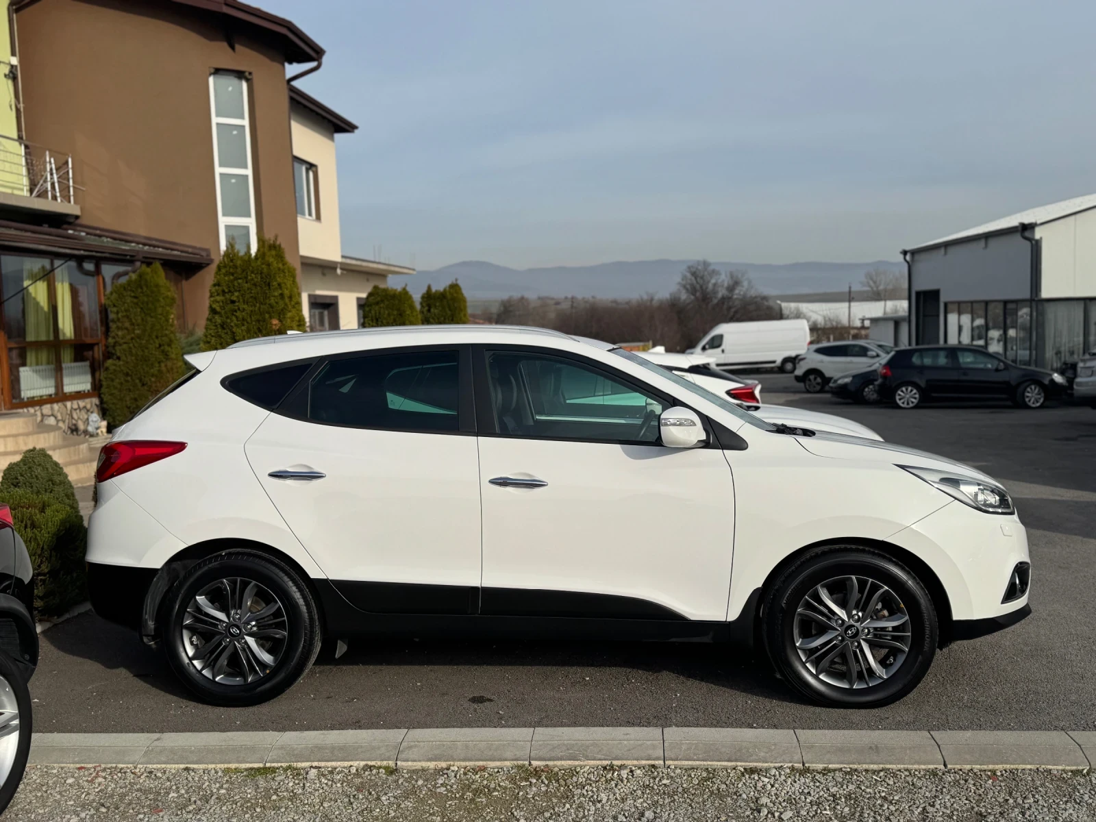 Hyundai IX35 2.0crdi Xpossible 4x4 | Mobile.bg � ����������� 4