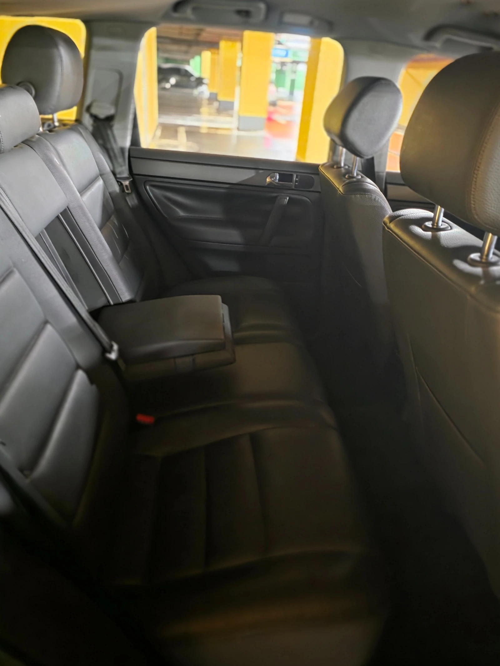 VW Touareg  - изображение 8