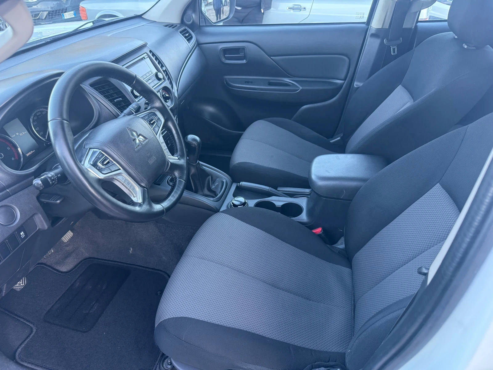 Mitsubishi L200 2.2 DI-D Italia  - изображение 9