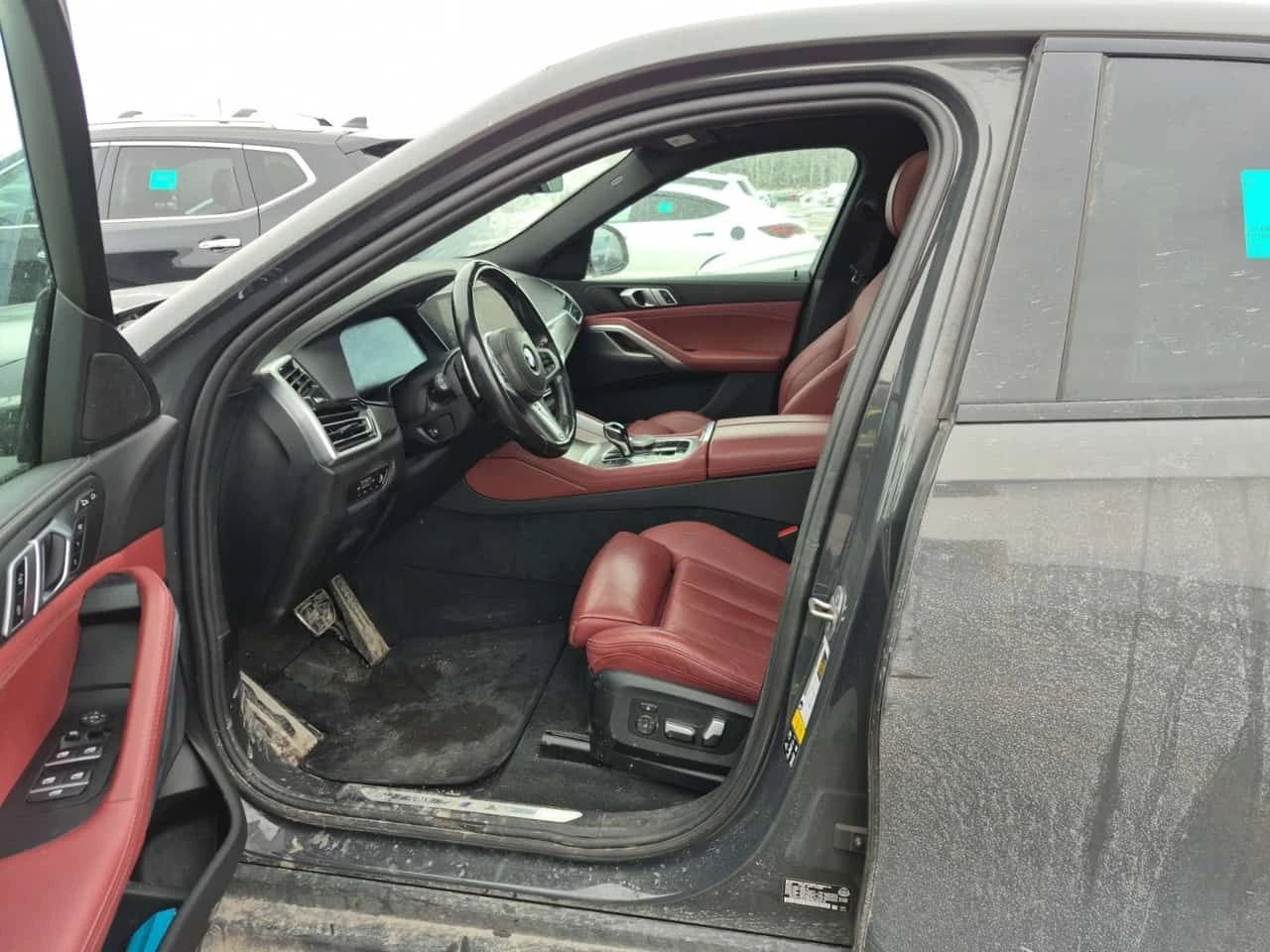 BMW X6 * XDRIVE40I * М-ПАКЕТ* 360КАМЕРИ* ПАНО* + ГУМИ - изображение 5