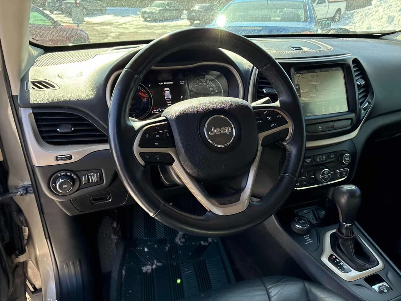 Jeep Cherokee  Limited /КАМЕРА/КЛИП НА МОТОРА , снимка 14 - Автомобили и джипове - 53996019