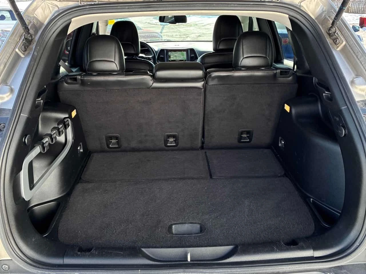 Jeep Cherokee  Limited /КАМЕРА/КЛИП НА МОТОРА , снимка 16 - Автомобили и джипове - 53996019