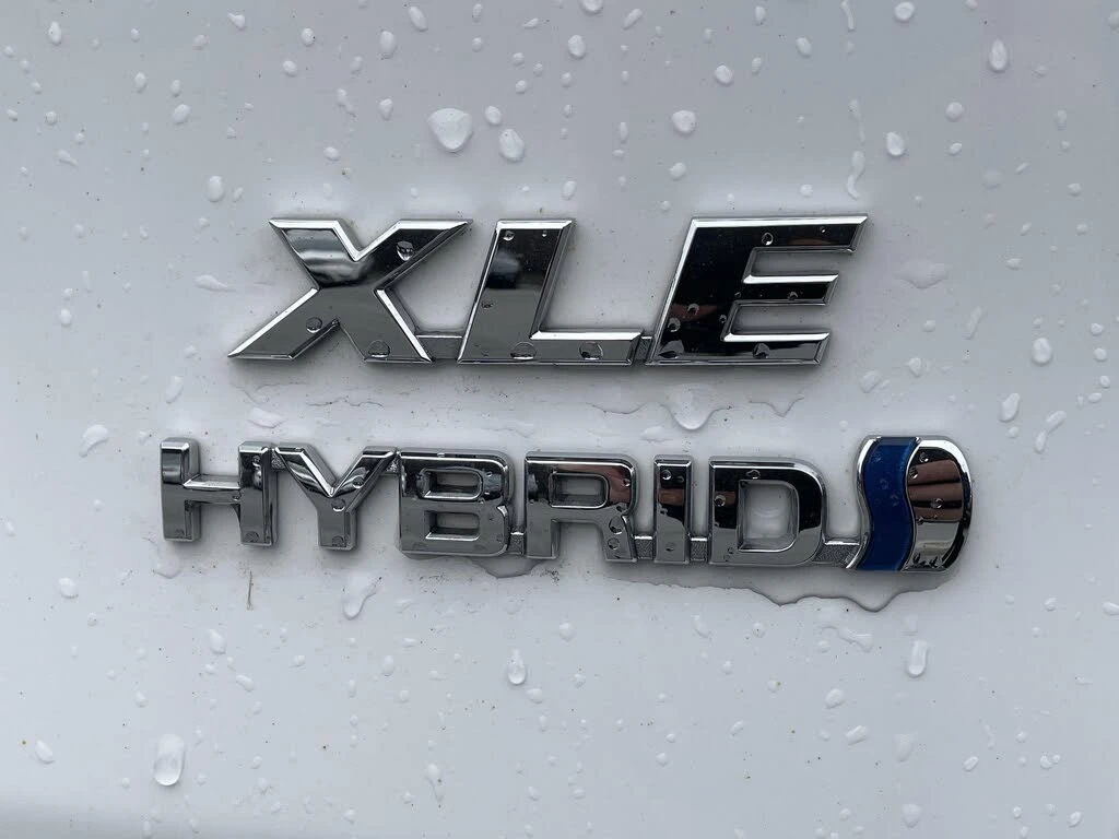 Toyota Rav4 XLE AWD, снимка 14 - Автомобили и джипове - 54198055