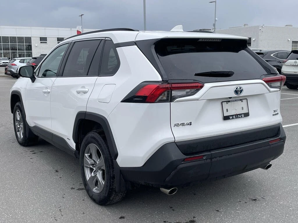 Toyota Rav4 XLE AWD, снимка 13 - Автомобили и джипове - 54198055