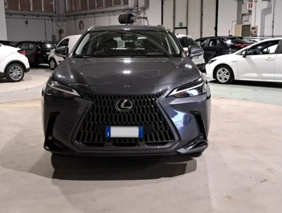 Lexus NX 350h NX Hybrid 4WD Premium, снимка 2 - Автомобили и джипове - 54554903