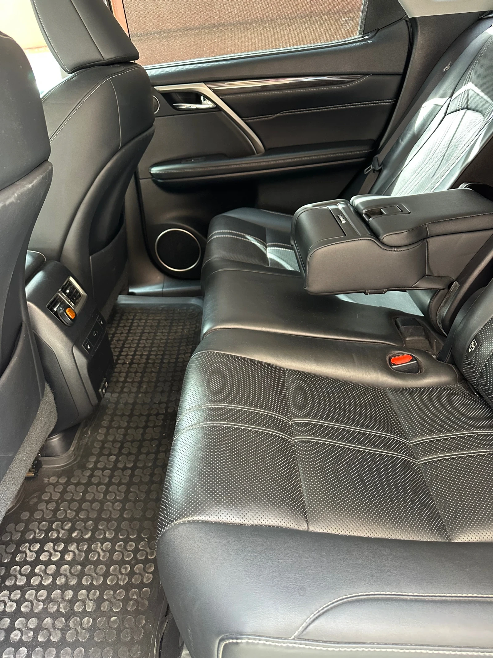 Lexus RX 450h SUF, снимка 7 - Автомобили и джипове - 54721674