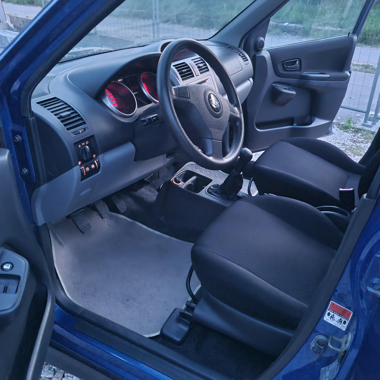 Suzuki Ignis 1.3i ESKLUZIV 4X4  | Mobile.bg � ����������� 12
