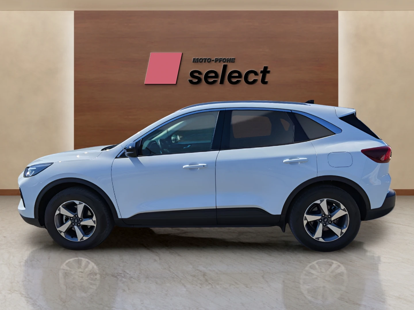 Ford Kuga 2.5 FHEV, снимка 8 - Автомобили и джипове - 55944865