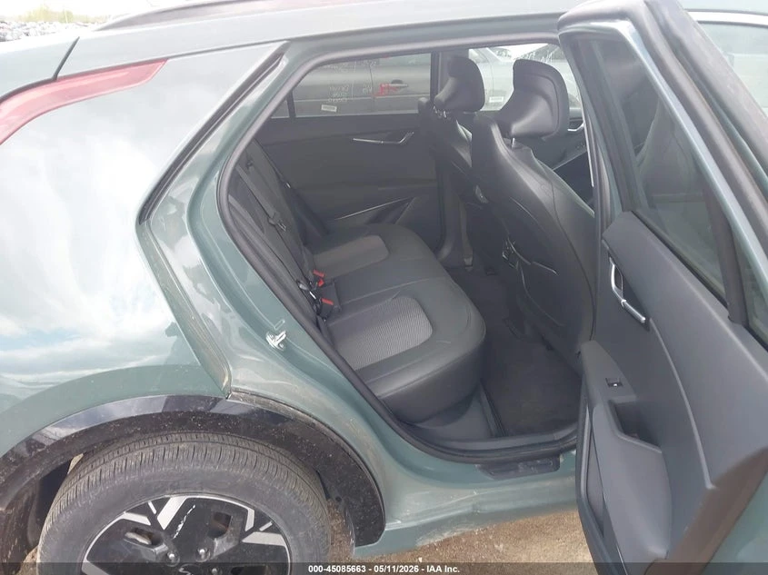 Kia Niro Ev Wind, снимка 8 - Автомобили и джипове - 56319345