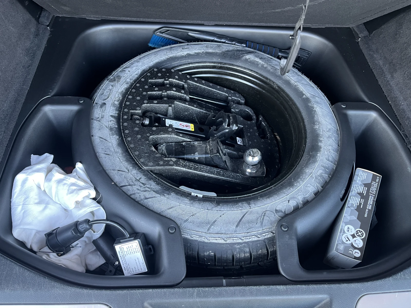 Jeep Grand cherokee Overland, снимка 13 - Автомобили и джипове - 56379696