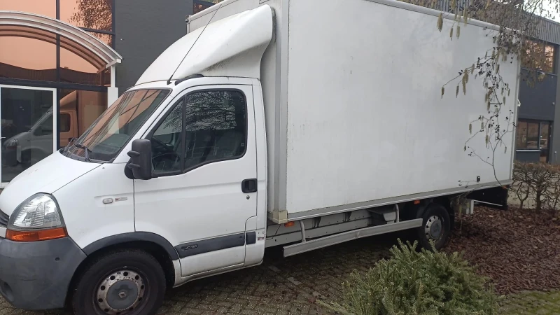 Renault Master, снимка 2 - Бусове и автобуси - 48682792