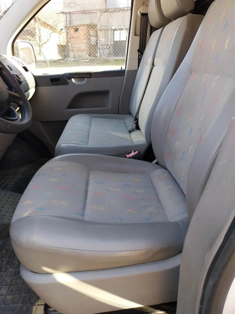 VW Transporter 2.5 TDI 4х4, снимка 14 - Бусове и автобуси - 48906659