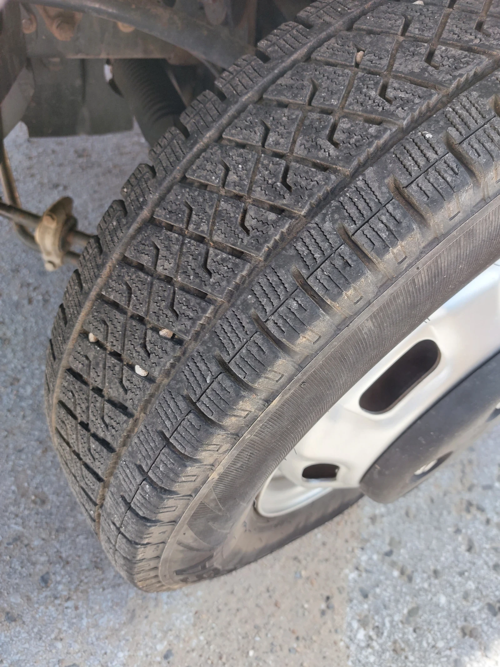 Iveco Daily Хладилен, снимка 4 - Бусове и автобуси - 53828190