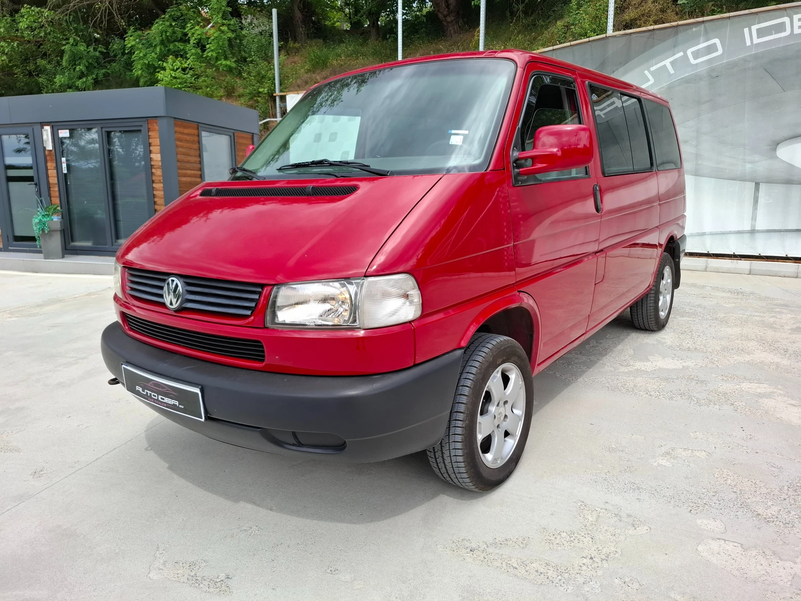 VW Caravelle 2.5 Бензин