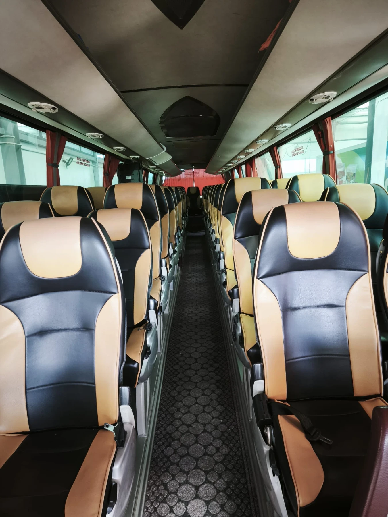 Mercedes-Benz Travego NOGE , снимка 4 - Бусове и автобуси - 56306348