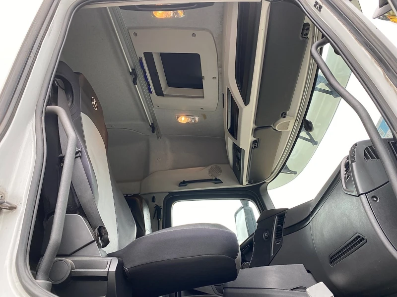 Mercedes-Benz Arocs 1943, снимка 12 - Камиони - 51948810