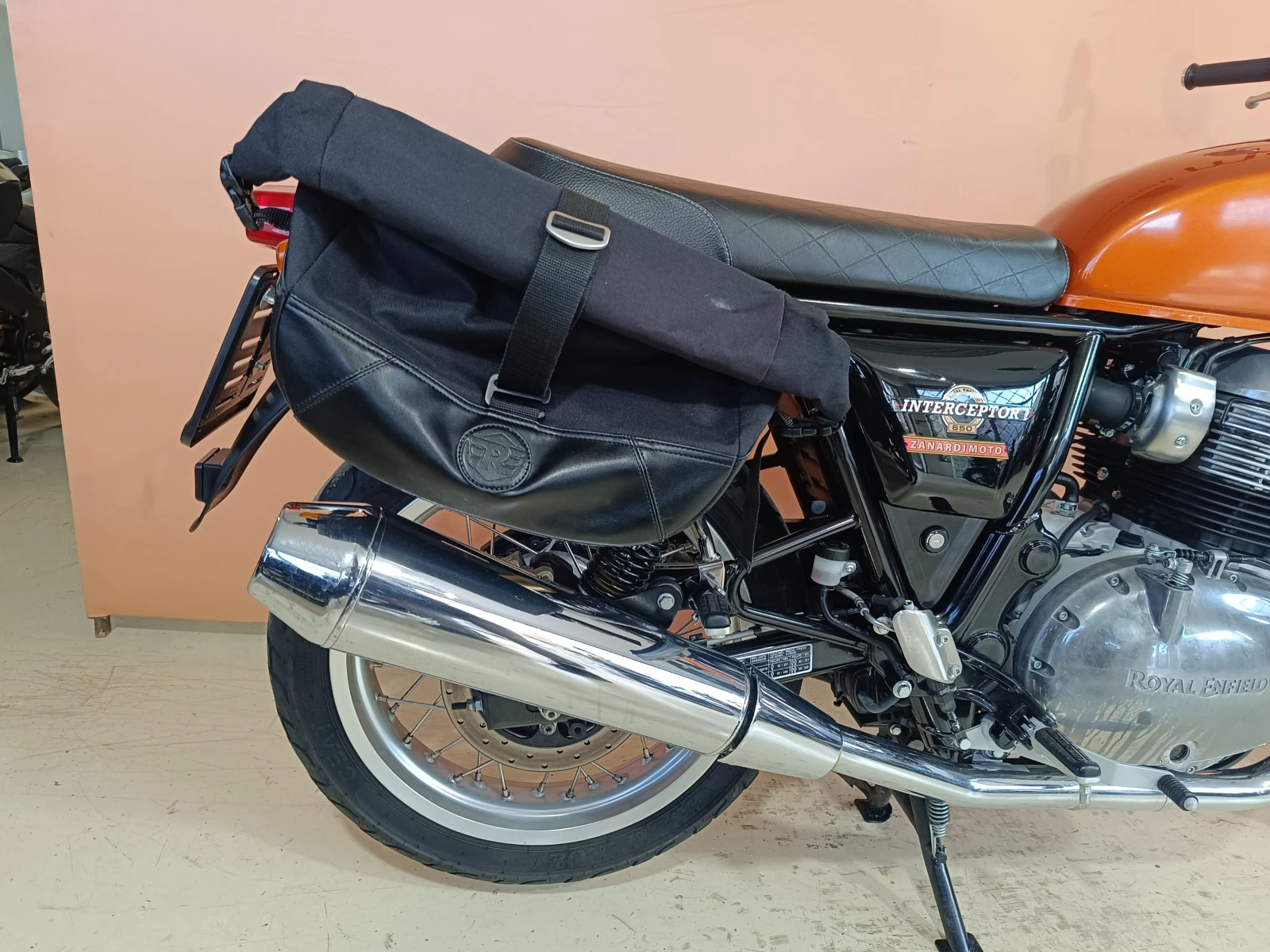 Royal Enfield Interceptor 650  - изображение 9