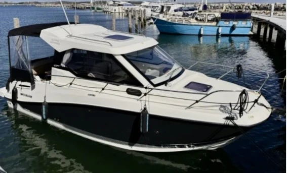 Моторна яхта Quicksilver 675 Weekend, снимка 5 - Воден транспорт - 54721733