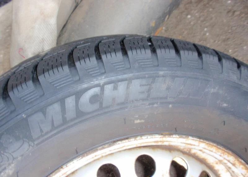 Гуми Всесезонни 205/65R16, снимка 6 - Гуми и джанти - 5252020