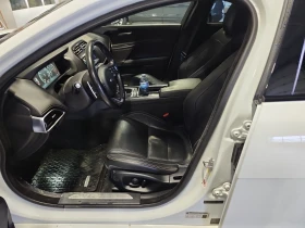 Jaguar XE 2.0 R-SPORT, снимка 7