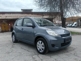 Daihatsu Sirion 1.3 бензин 91 к.с, Климатик, Facelift модел 2009 г, снимка 2