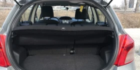 Toyota Yaris 1.3i 155000km TOP, снимка 14