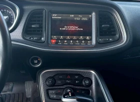 Dodge Challenger SXT 3.6L V6 - 26200 лв. / 13395.85 € - 53675108 9